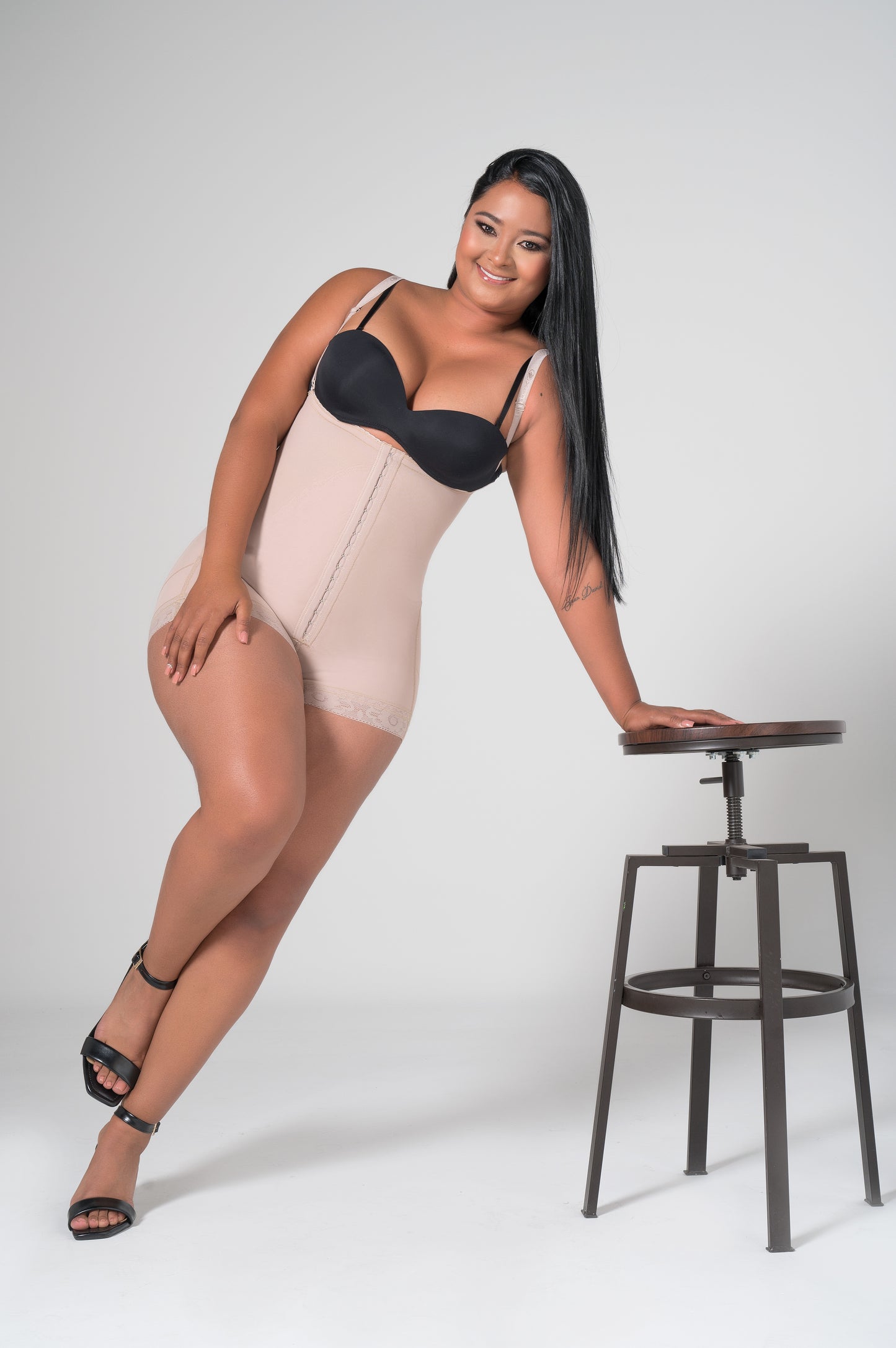 Gaine Serre-Taille sans bretelles Réf. 021631