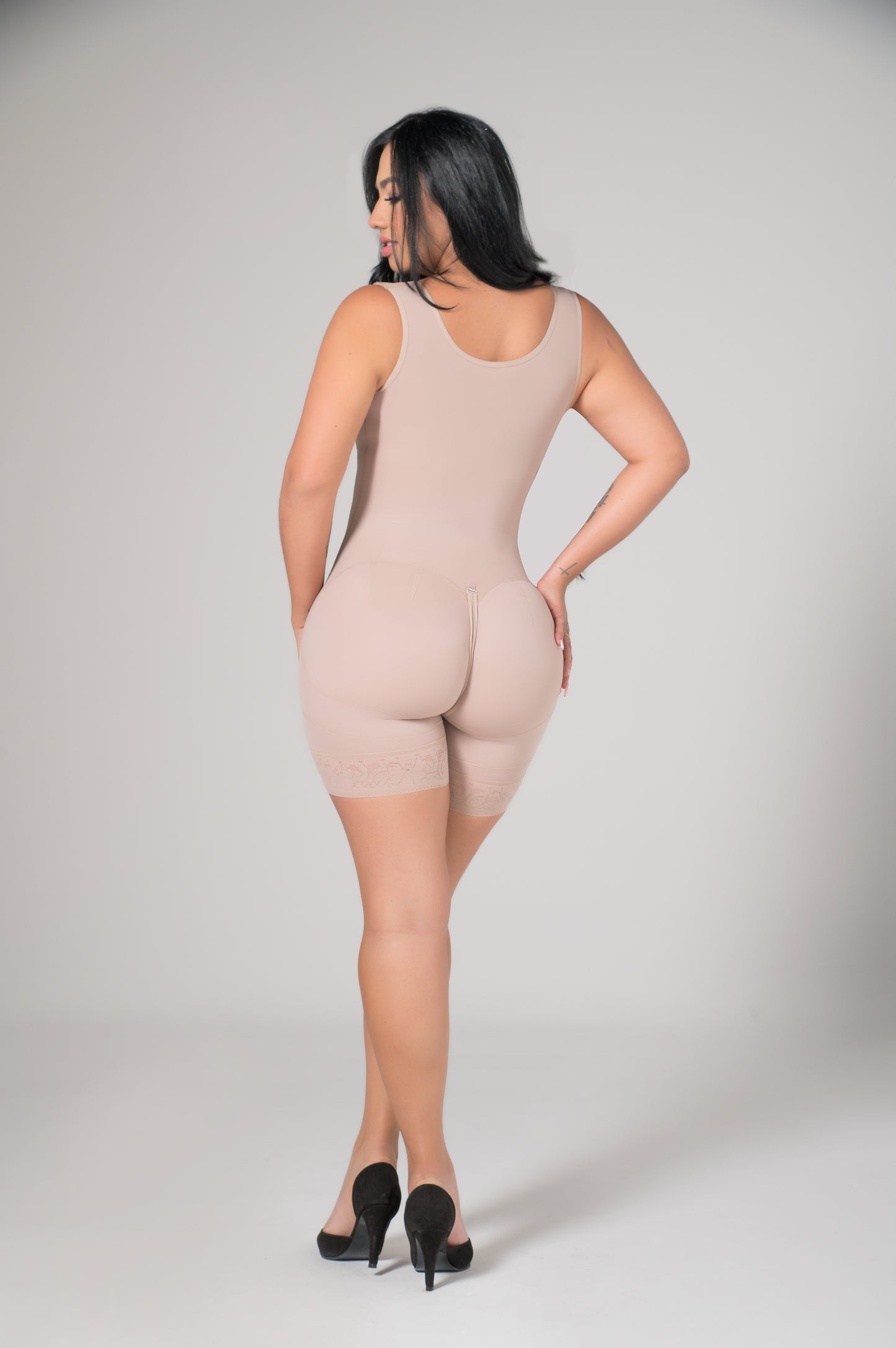 Gaine Courte Sablier avec Renfort Abdominal Réf: 022926/ 022546