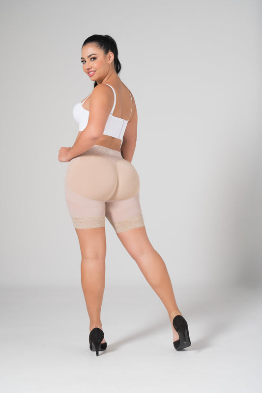 Short rehausseur de fesses taille basse mi-cuisse Réf : 024500
