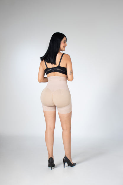 Short taille haute effet sablier, référencé 024658
